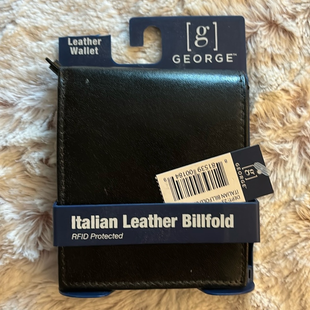 Brand new men’s leather wallet!!